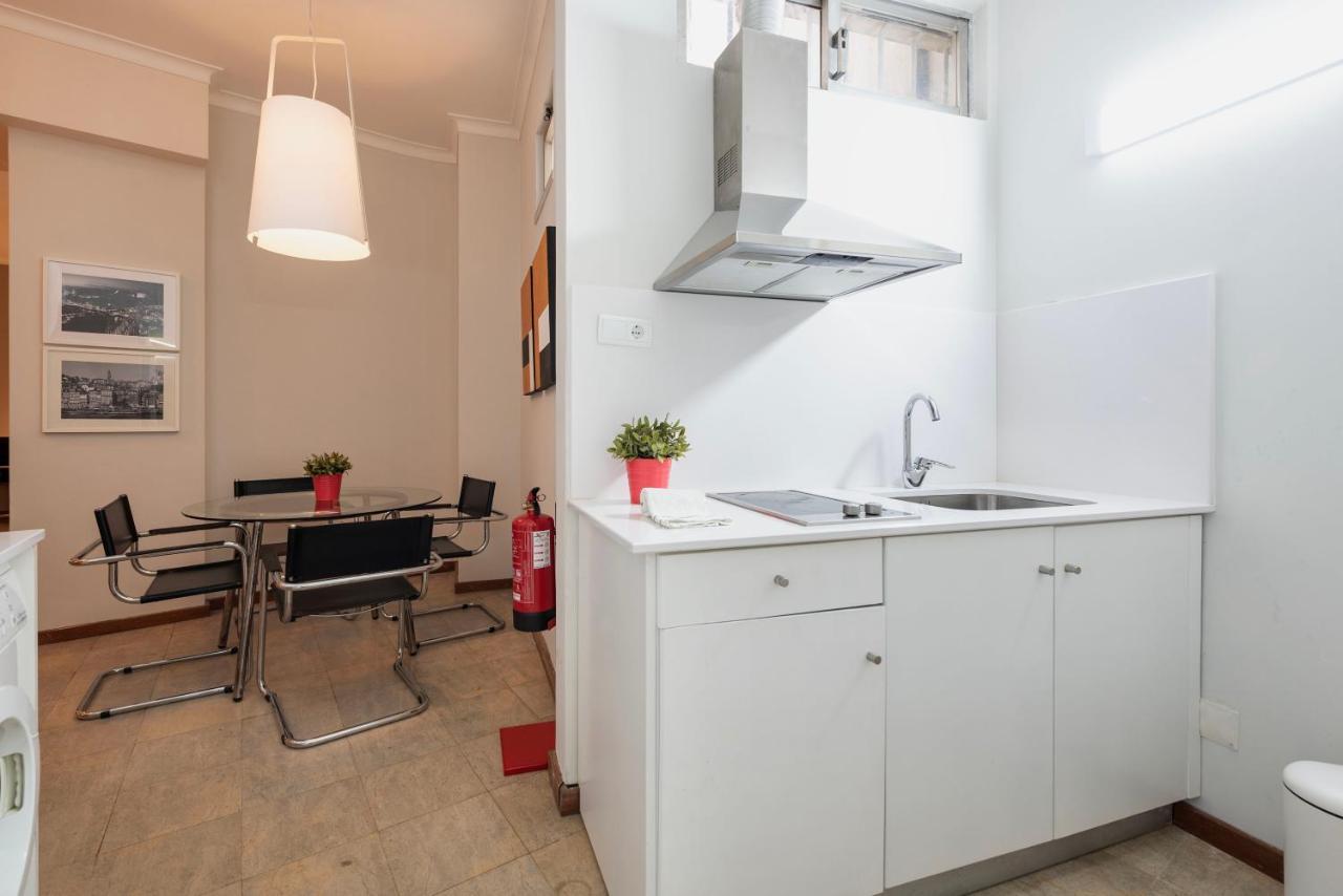 Bmyguest - Santa Catarina Downtown Apartment Porto Bagian luar foto